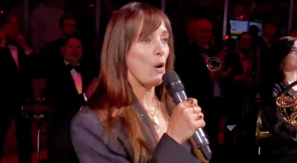 Chantal Kreviazuk singning the Canadian national anthem