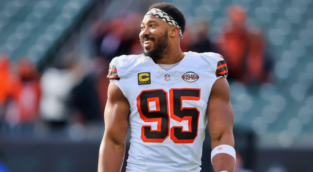 Cleveland Browns defensive end Myles Garrett in uniform